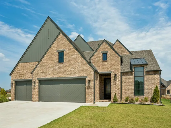 2704 W Twin Oaks St, Broken Arrow, OK 74012