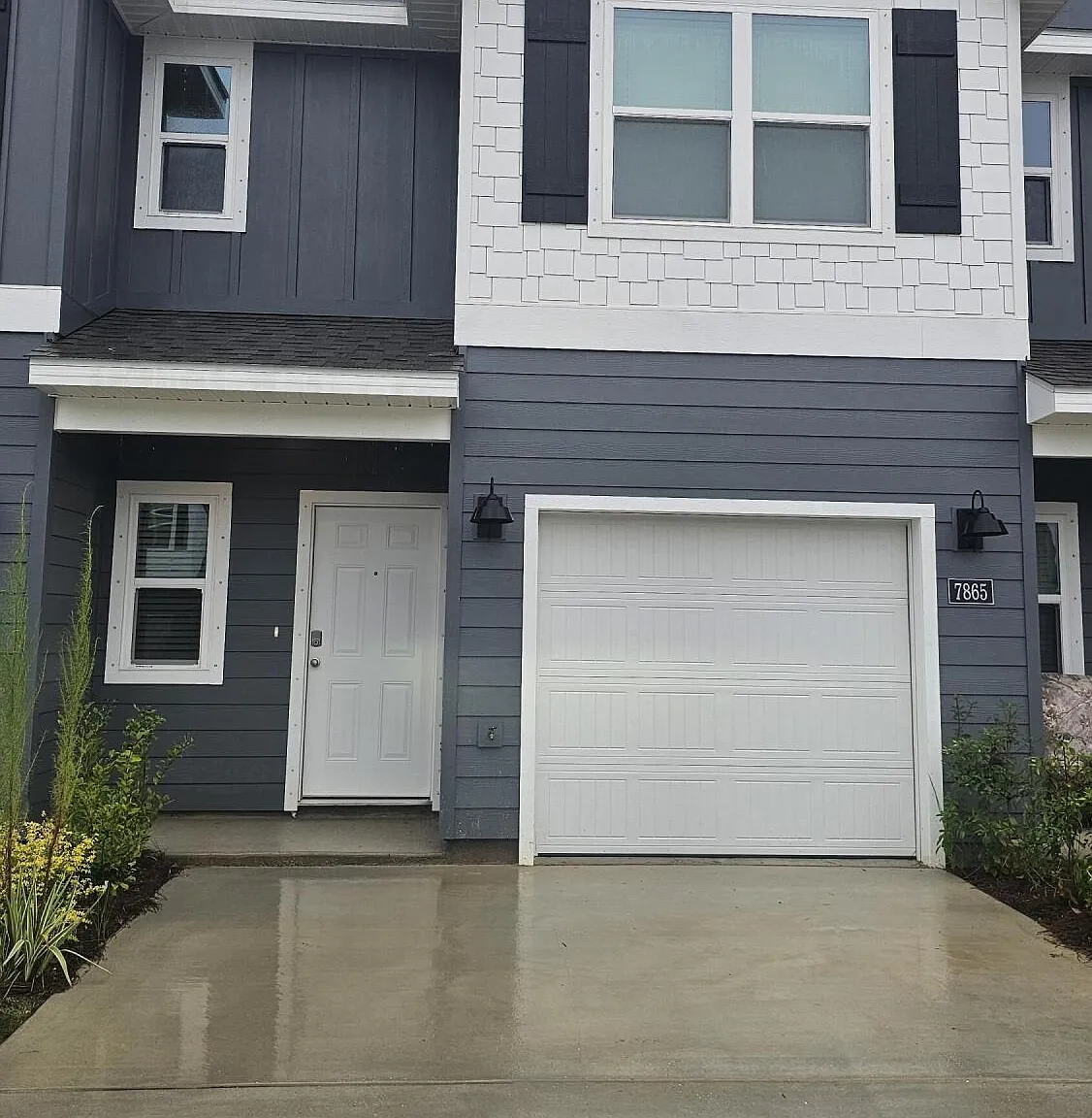 3 bed, 2.5 bath, 1557 sqft, $1,850 — Photo 1