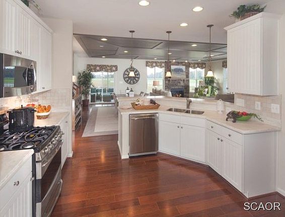 5th image of 18687 Lakelands Dr #243