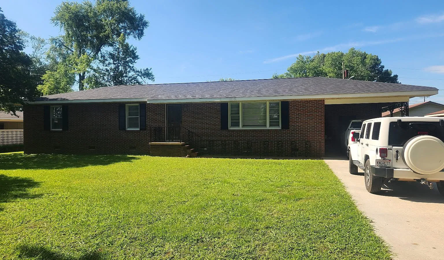 3 bed, 1500 sqft, $1,500 — Photo 1