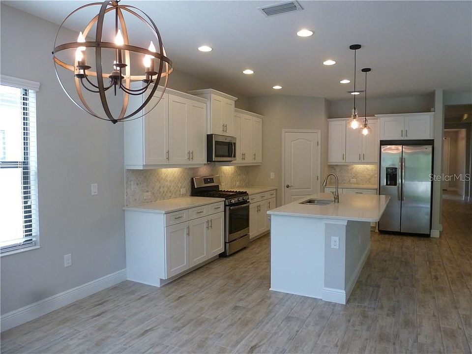 2nd image of 252 Malina Ct