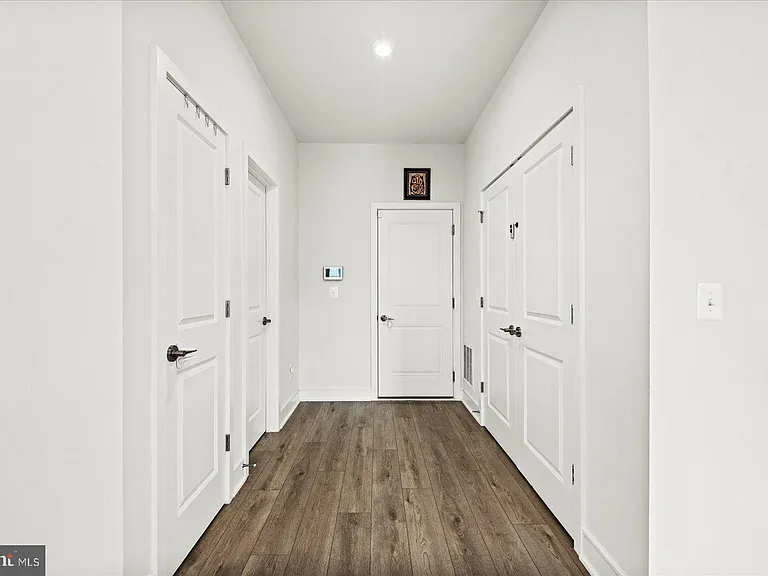 42086 Picasso Sq — Photo 5