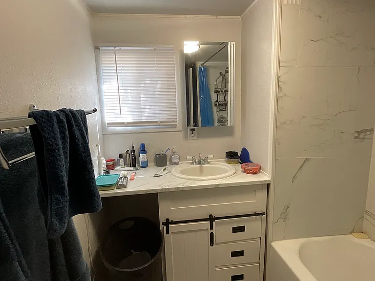 1955 Coral Isle Dr — Photo 13