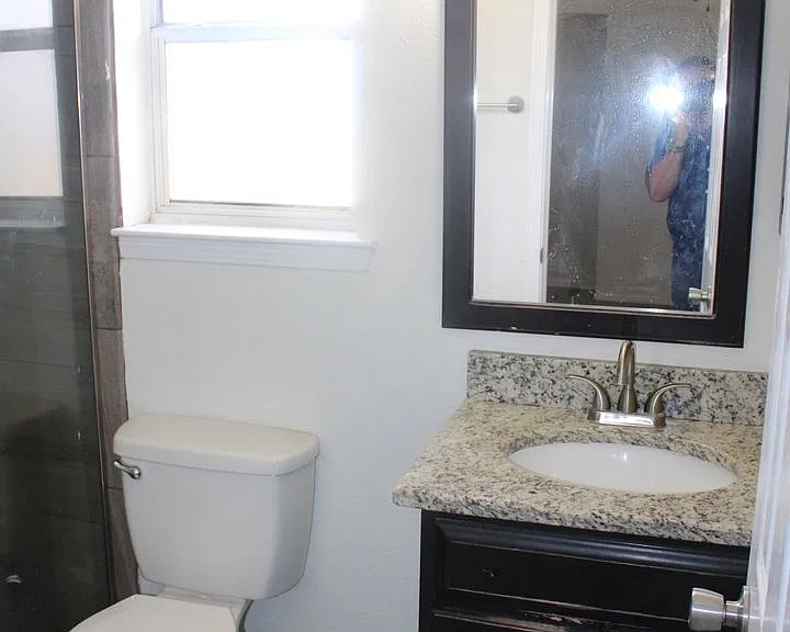 1651 Saint Stephen Pl — Photo 23