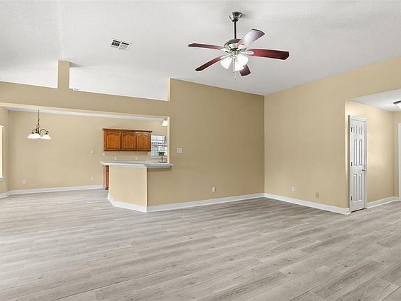 5th image of 503 Monsanto Ave