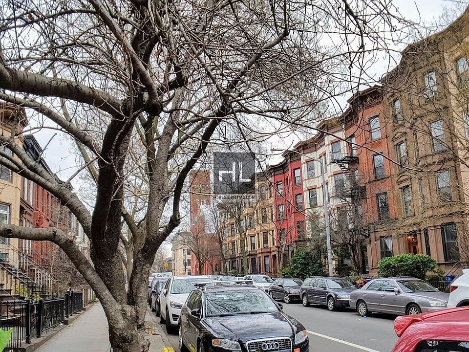 1st image of 412 2nd St APT 2F