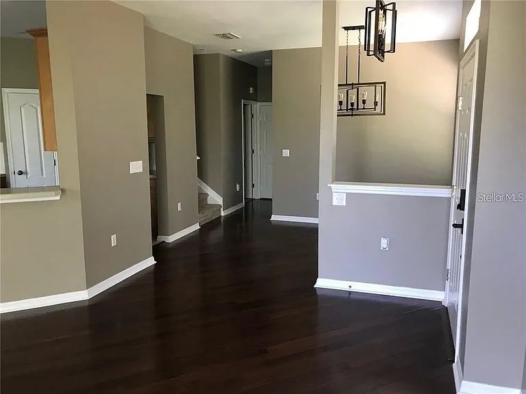 7542 Red Mill Cir — Photo 5