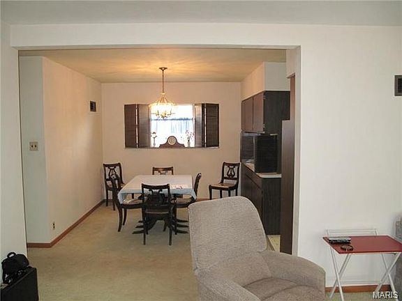 3rd image of 7146 Kay Ct