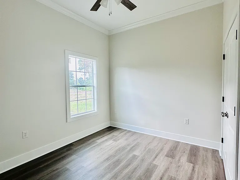311 Saint Margarite St — Photo 10