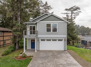 220 SW Cliff St, Depoe Bay, OR 97341