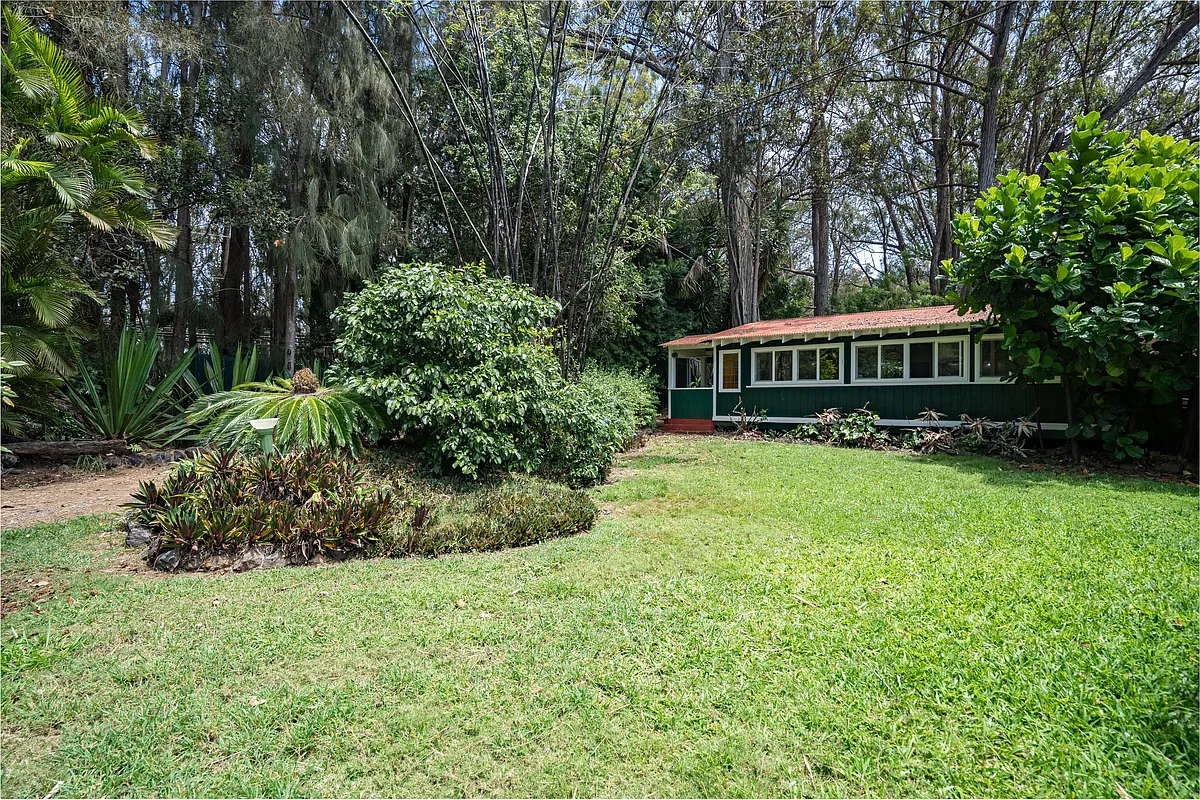 Building Photo - Kaupakalua Rd
