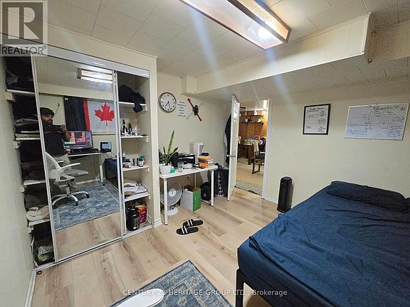 5th image of 17 Skyridge Rd #Basement