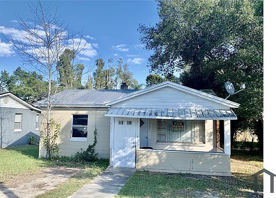 1st image of 1143 Gilmore Ave