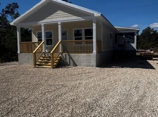 1588 Sandpiper Dr, Carrabelle, FL 32322