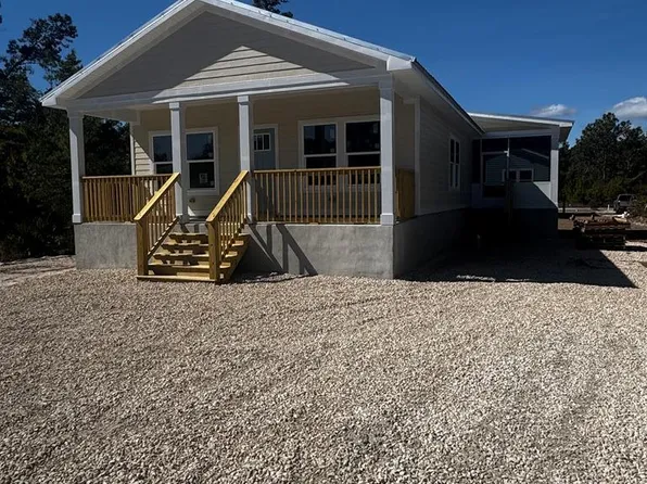 1588 Sandpiper Dr, Carrabelle, FL 32322