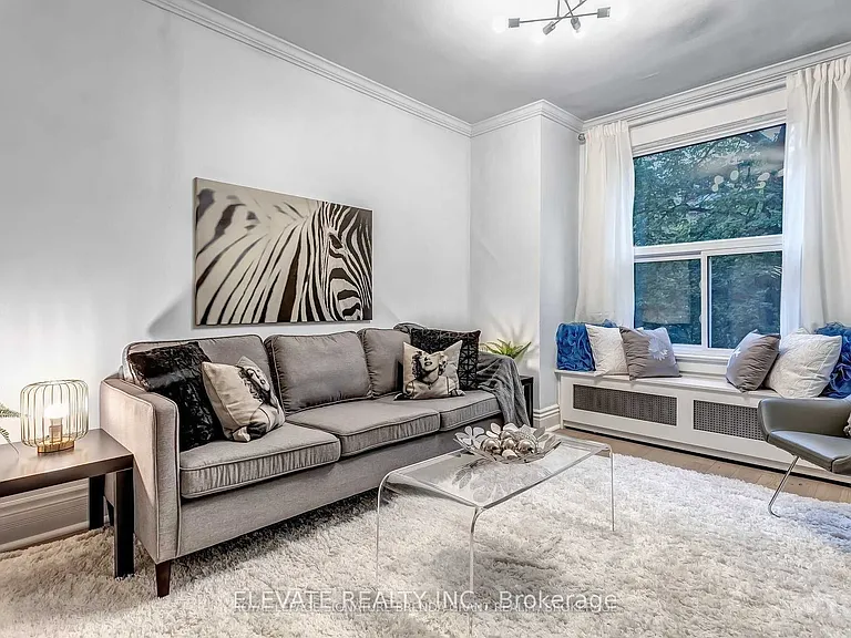 25 Temple Ave — Photo 6