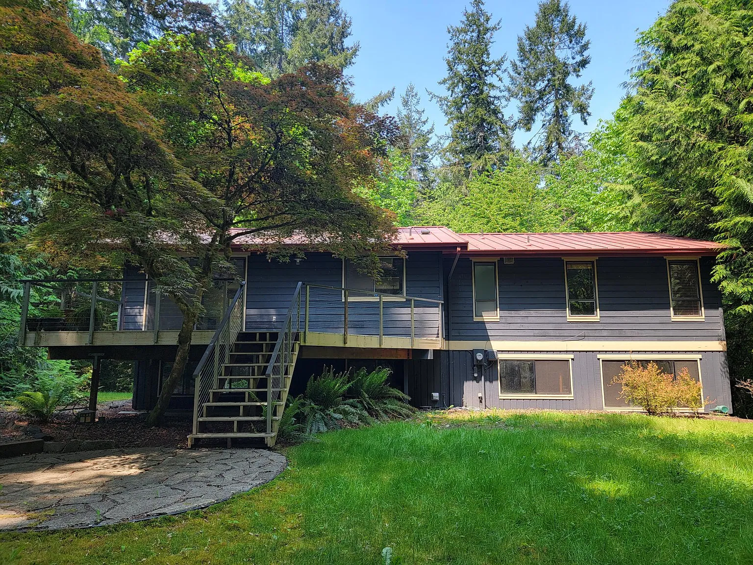 3 bed, 1990 sqft, $4,100 — Photo 2
