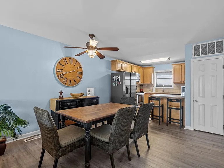 505 Carolina Beach Ave N #3D — Photo 9