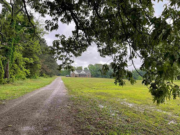2nd image of 378 Holly Grove Rd