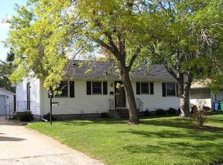 3313 67th Ave N, Brooklyn Center, MN 55429