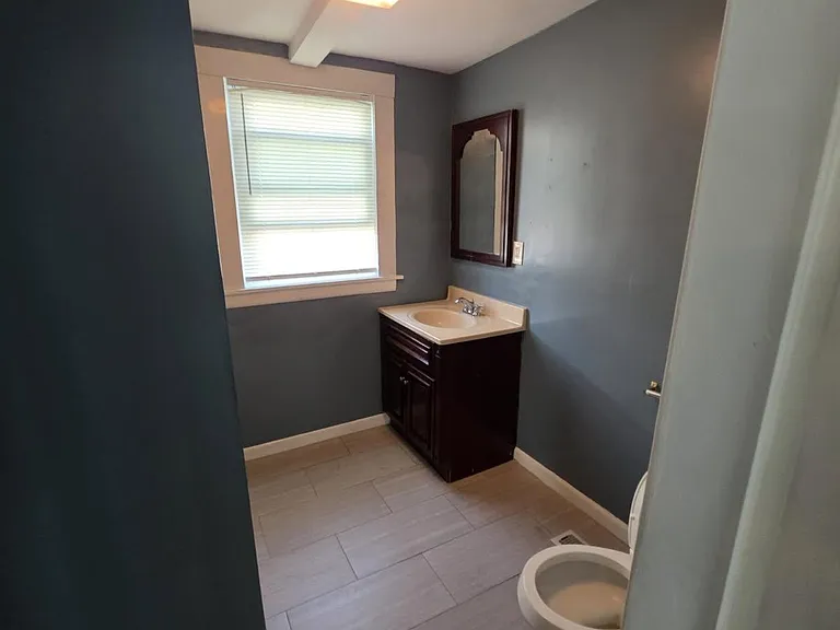28 Lincoln St #2 — Photo 3