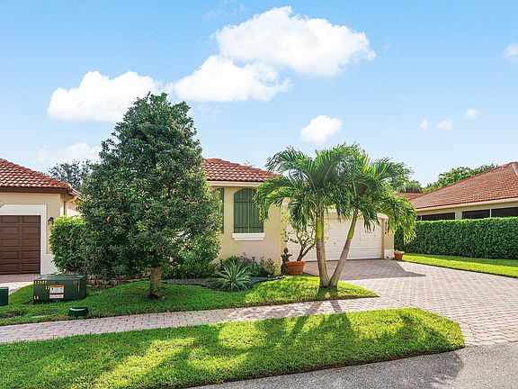 2nd image of 8094 Sago Palm Lane