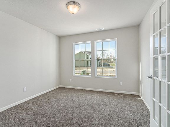 3rd image of 8012 Haven Blvd