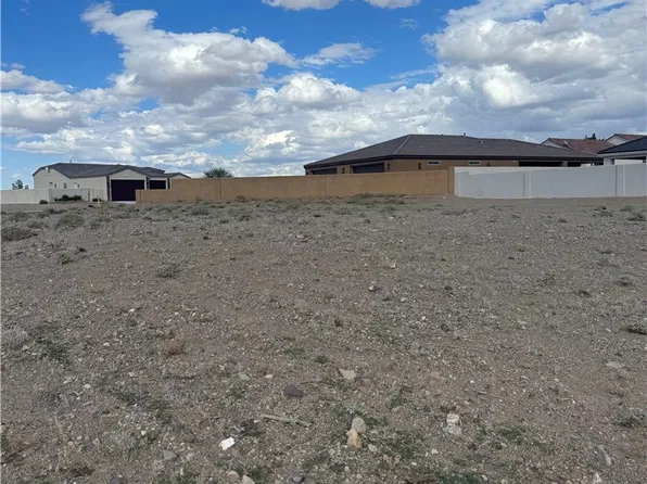 225-71-090 Via lucio, Fort Mohave, AZ 86426