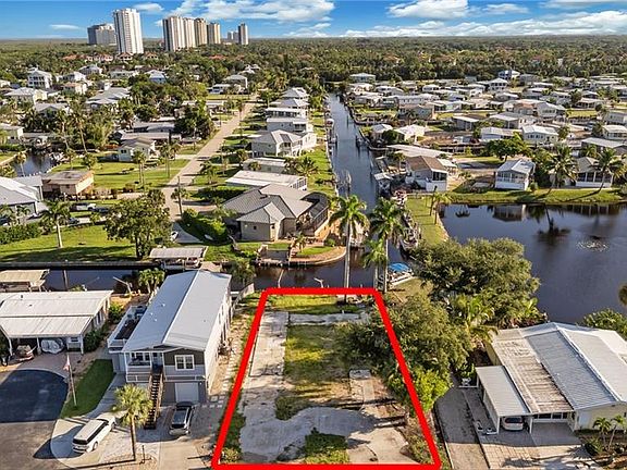3rd image of 4797 Tahiti DR