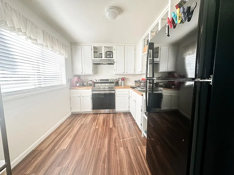 1331 California St — Photo 7