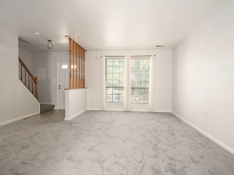 404 Terry Ct #B3 — Photo 6