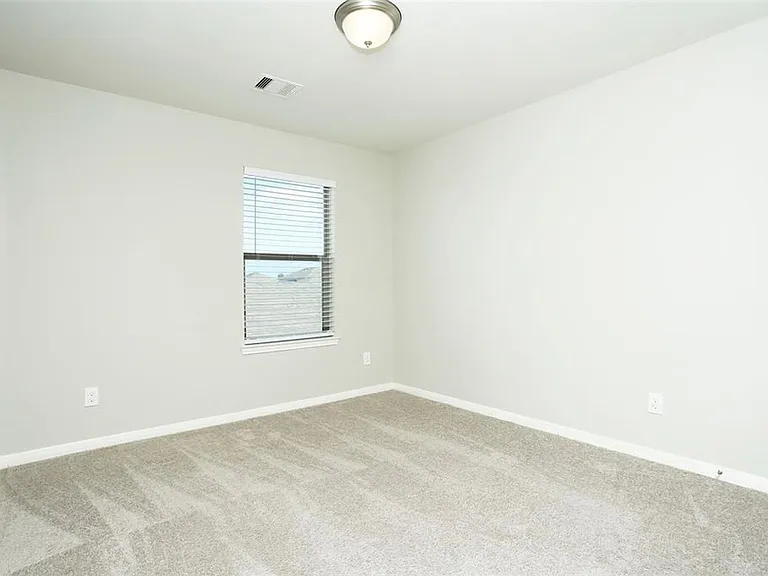 1123 Cloud Croft Ln — Photo 24