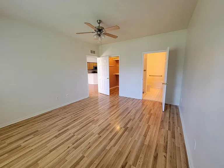 43162 Pendleton Cir — Photo 9