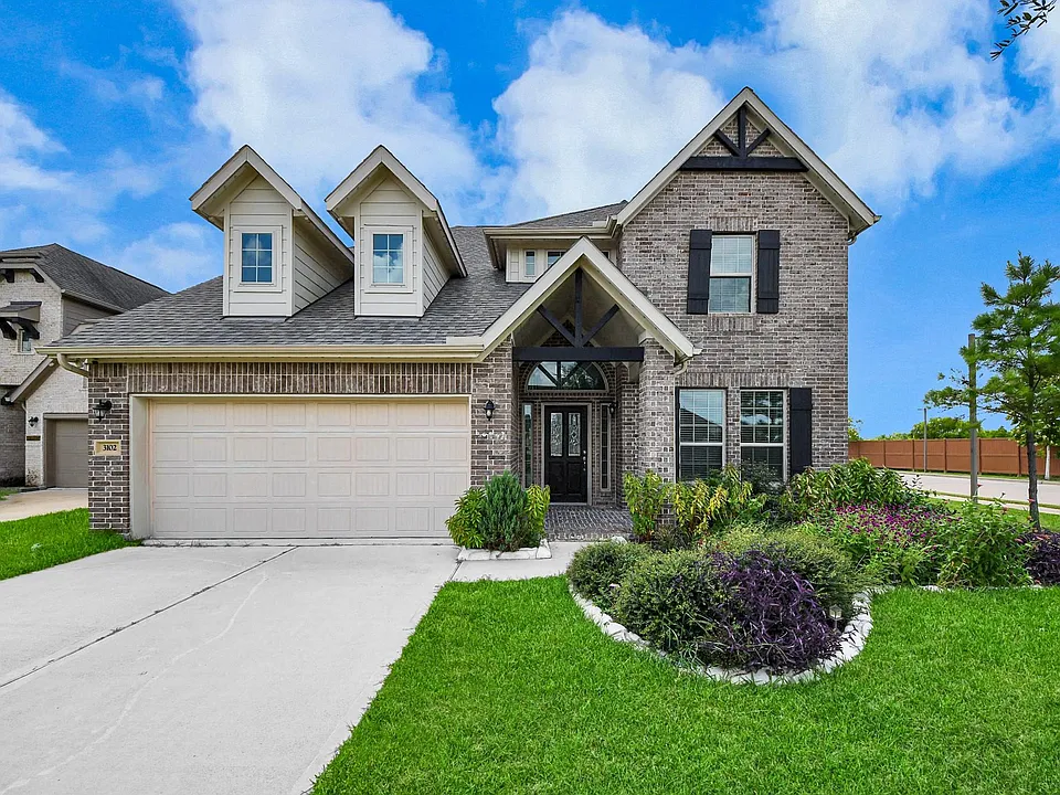 3102 Trishelle Ct