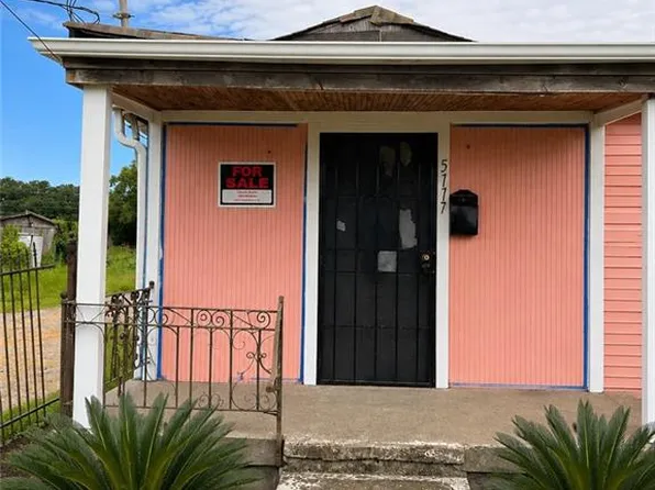 5717 N Robertson St, New Orleans, LA 70117
