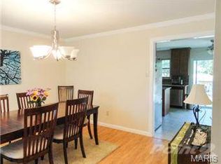 707 Boleyn Pl, Ballwin, MO 63021