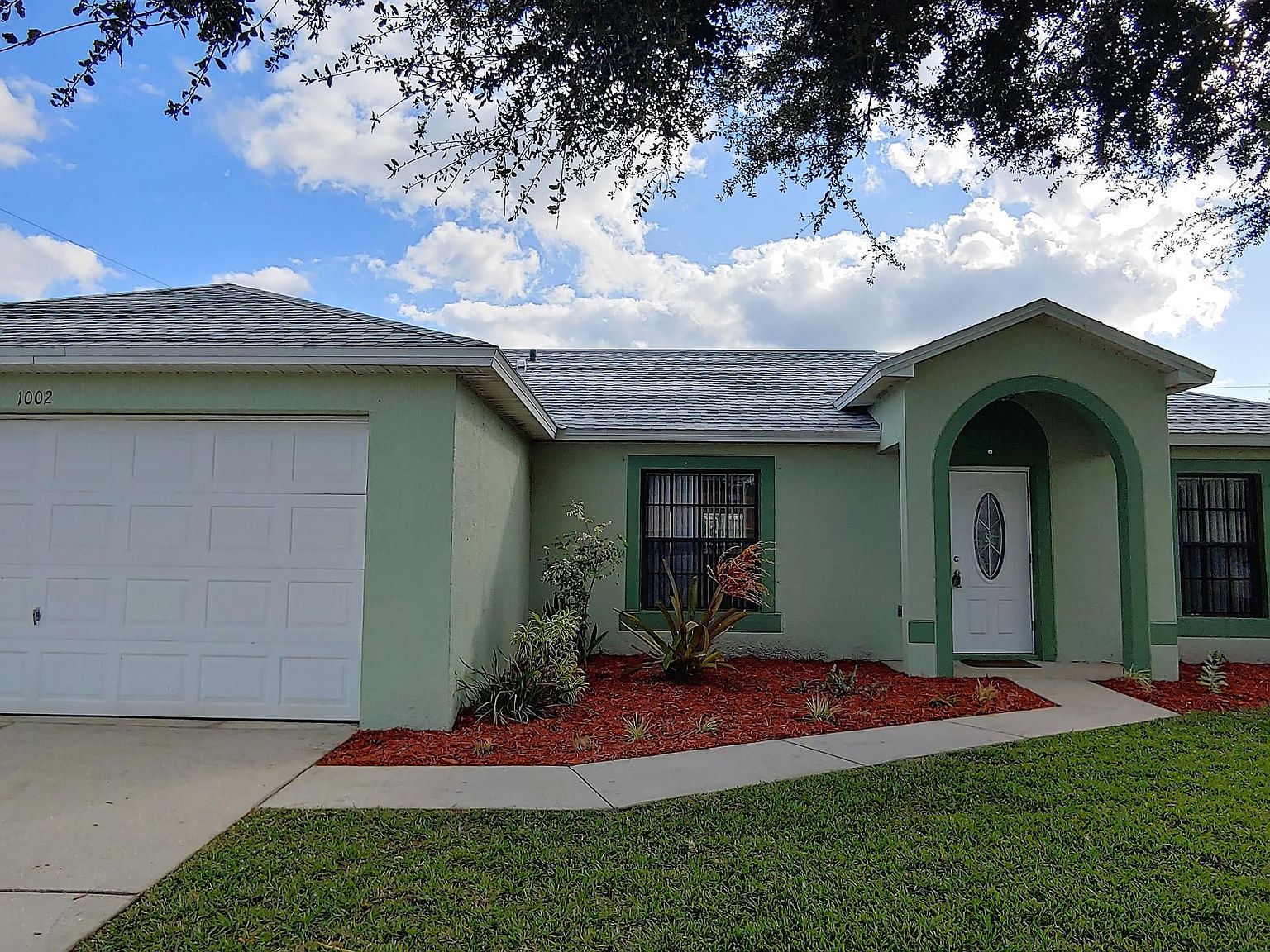 1002 Elmsford St NW, Palm Bay, FL 32907 Zillow