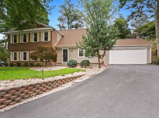 14003 N Commons Way, Rockville, MD 20854