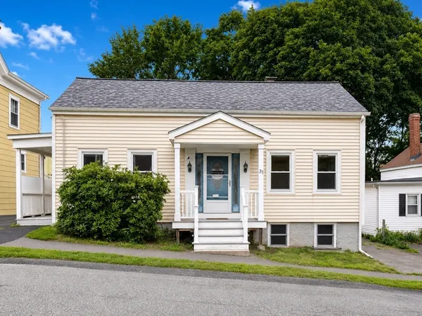 31 Vincent St, Saugus, MA 01906