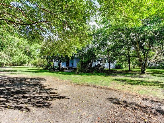 2nd image of 13103 Grassy Ln