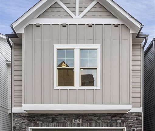 2nd image of 1017 Kirkland Cir SE