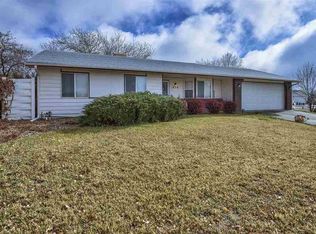 606 Round Table Rd, Grand Junction, CO 81504