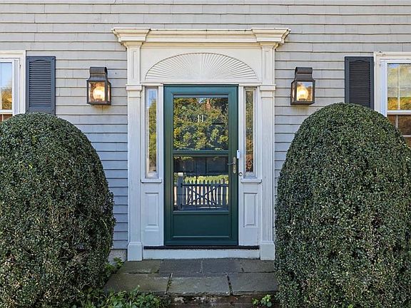 3rd image of 11 Intervale Rd