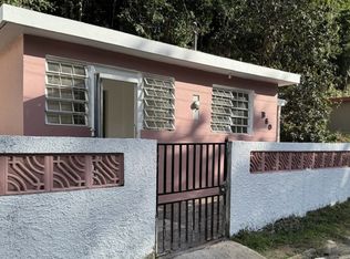 60 Calle 8 #B, Toa Baja, PR 00949