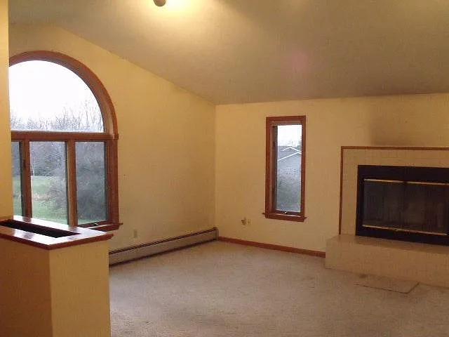 Chelsey Cir — Photo 2
