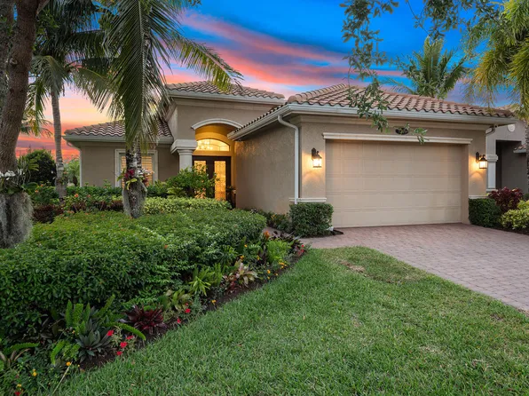 9245 Campanile Cir, Naples, FL 34114