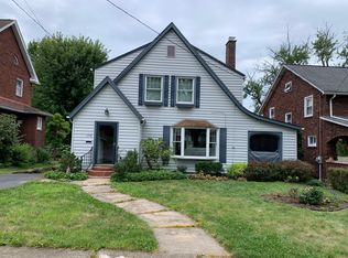 170 Maple St, Slippery Rock, PA 16057