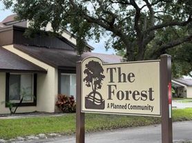 5260 Bosque Ln, West Palm Beach, FL