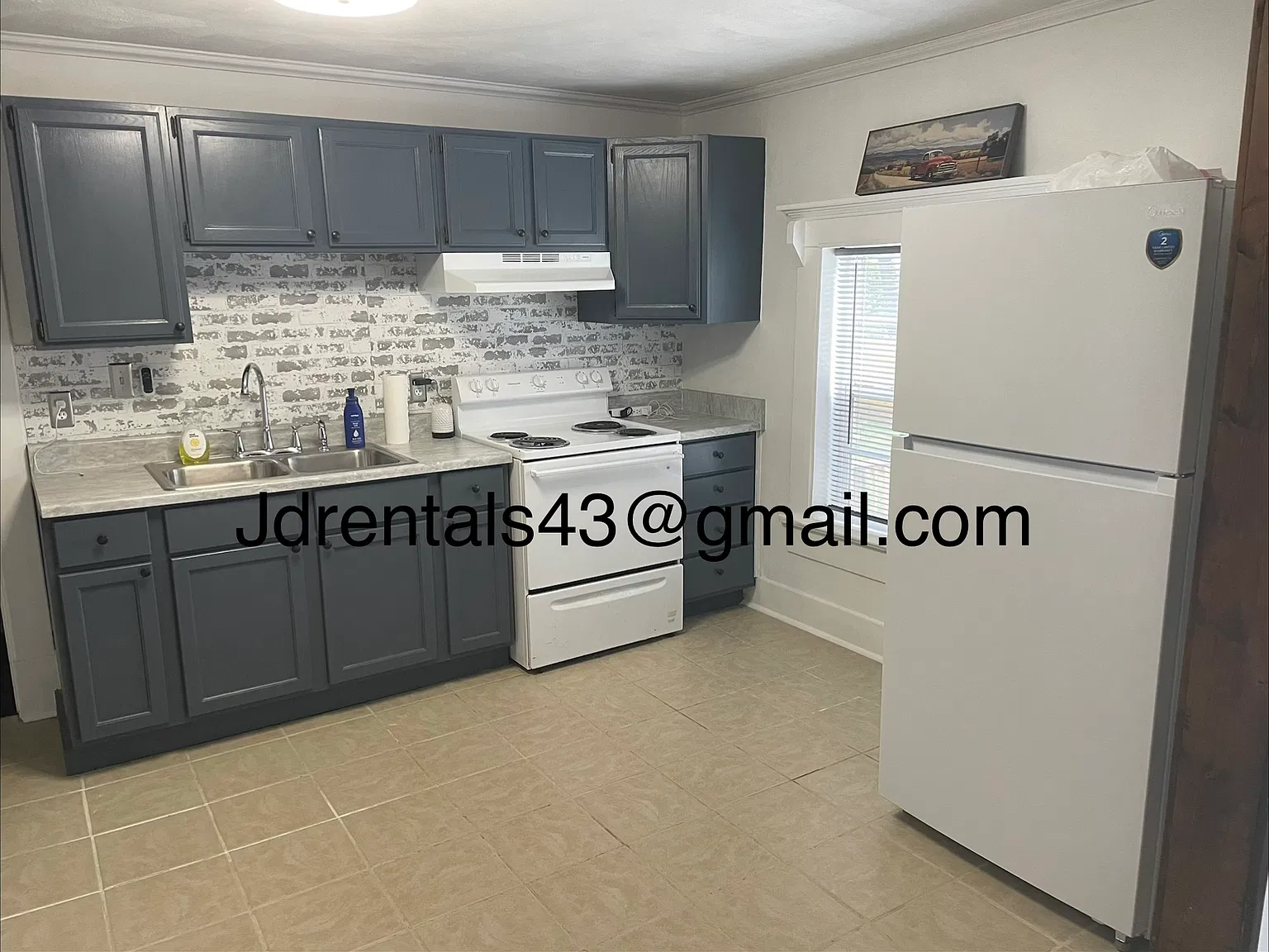 3 bed, 1712 sqft, $1,350 — Photo 2
