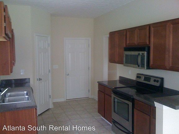 4th image of 115 Cannon Ct